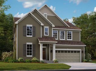 332 S Pointe Ave, South Elgin, IL 60177