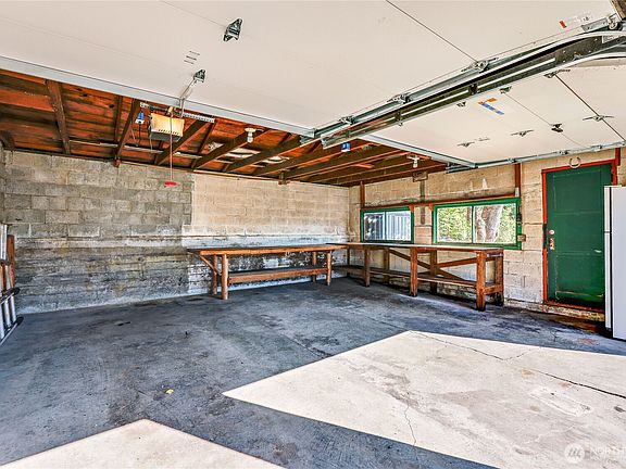 4th image of 324 N Cambrian