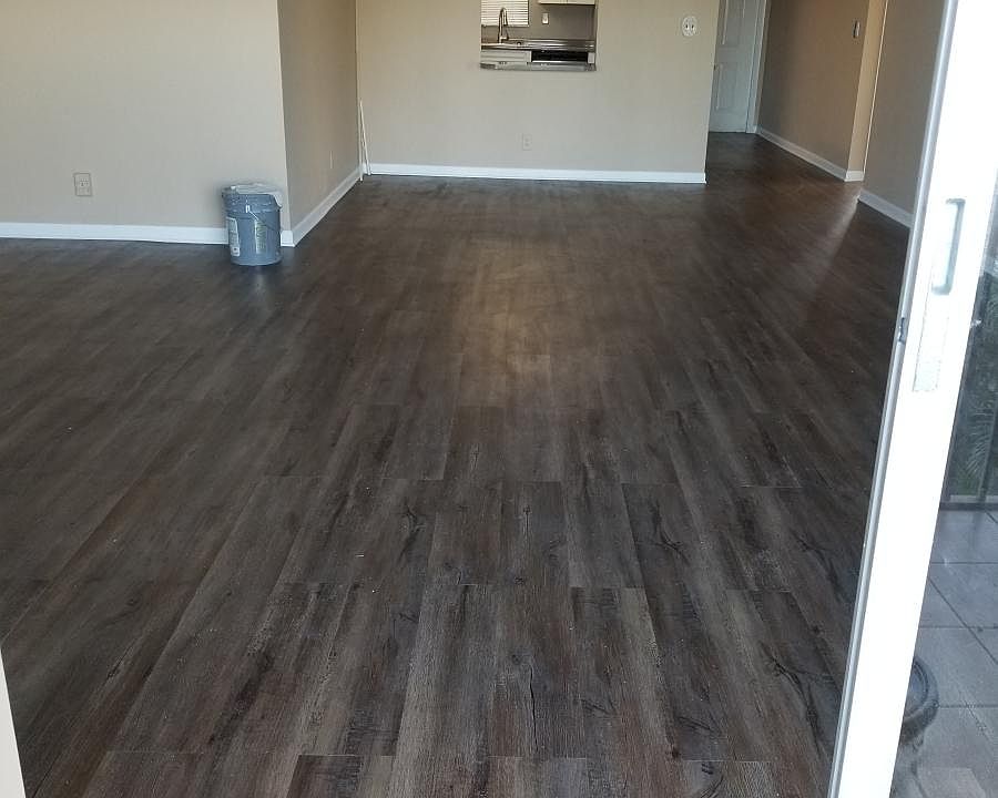 1st image of 3300 W Rolling Hills Cir