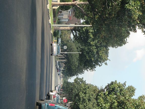 5th image of 2216 W 78th Pl