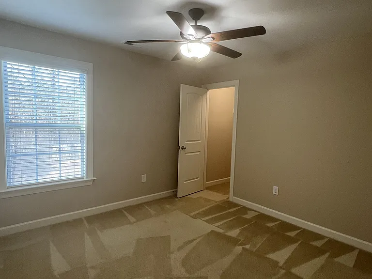 44 Coswell Ct — Photo 35