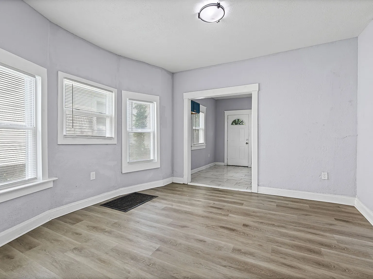 4 bed, $1,745 — Photo 4