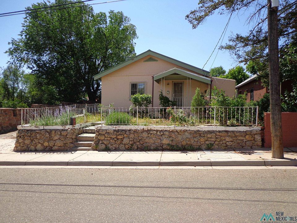1st image of 411 Moreno St
