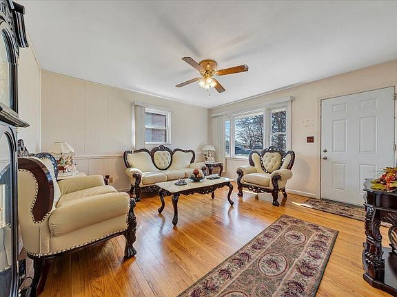 5th image of 1707 Glendon Rd