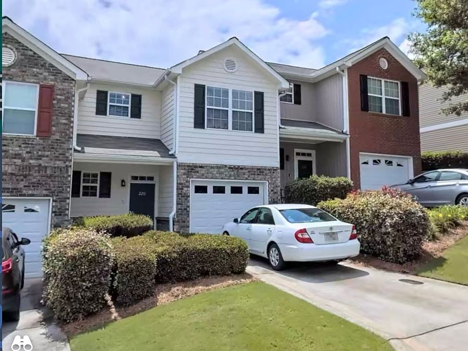 1st image of 220 Derby Ct