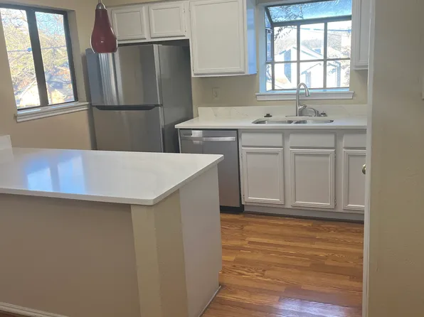 15151 Berry Trl APT 106, Dallas, TX 75248