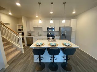 91-3633 Kauluakoko #604B, Ewa Beach, HI 96706