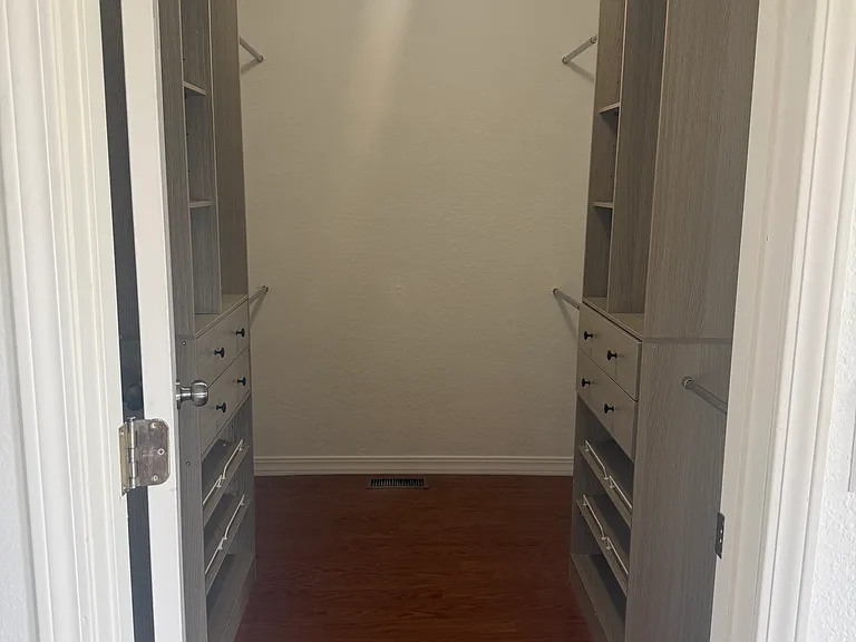 19 Oak Creek Cir — Photo 28