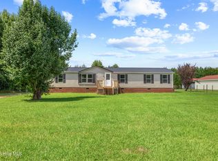 295 Francktown Rd, Richlands, NC 28574