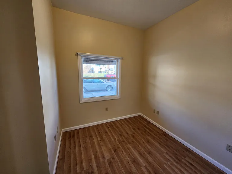 1945 Leishman Ave #1 — Photo 14