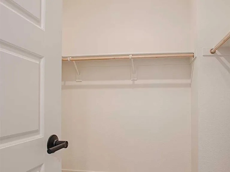 7131 Hakkan Dr — Photo 34