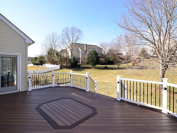 New deck, ideal space