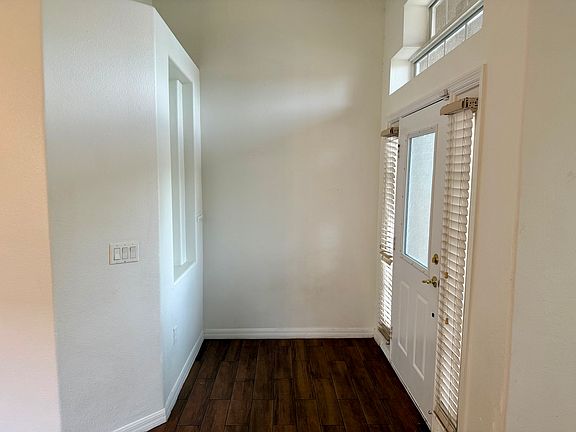 2nd image of 3030 Twinleaf Ave