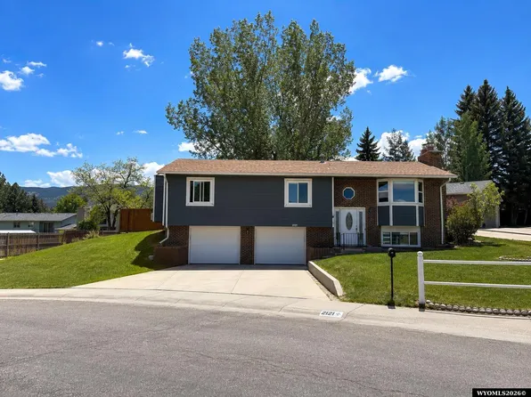 2121 Valcaro Rd, Casper, WY 82604