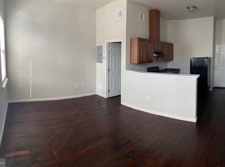 223 Market St, Camden, NJ 08102