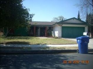 13767 Fenton Ave, Sylmar, CA 91342