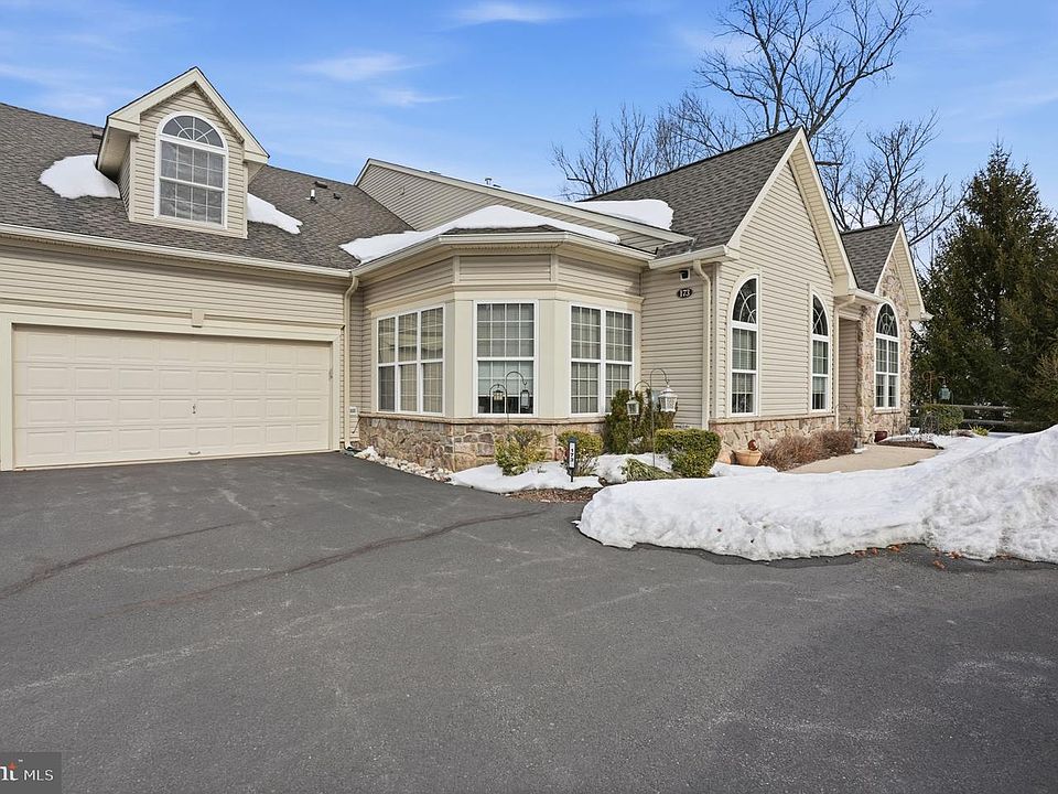 1st image of 173 Villa Dr #100