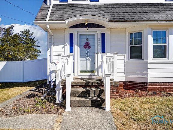 3rd image of 331 Hillview Dr