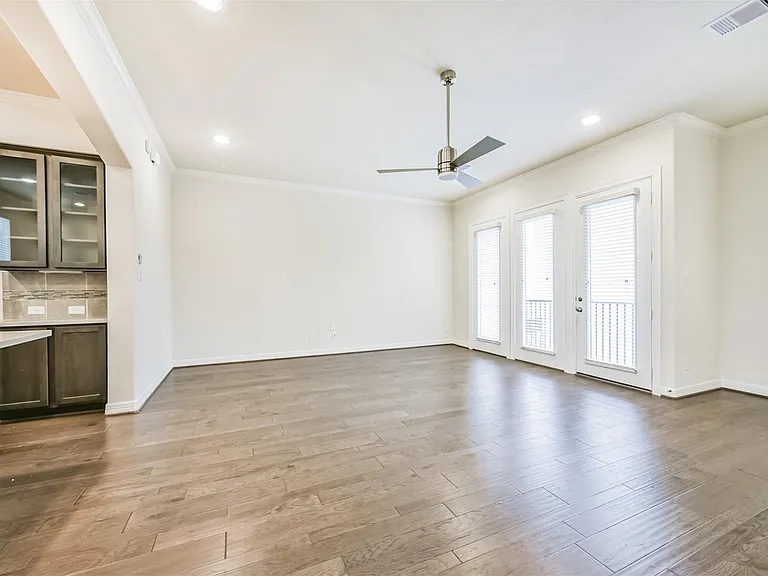 1504 Peyton Oaks Pl — Photo 12