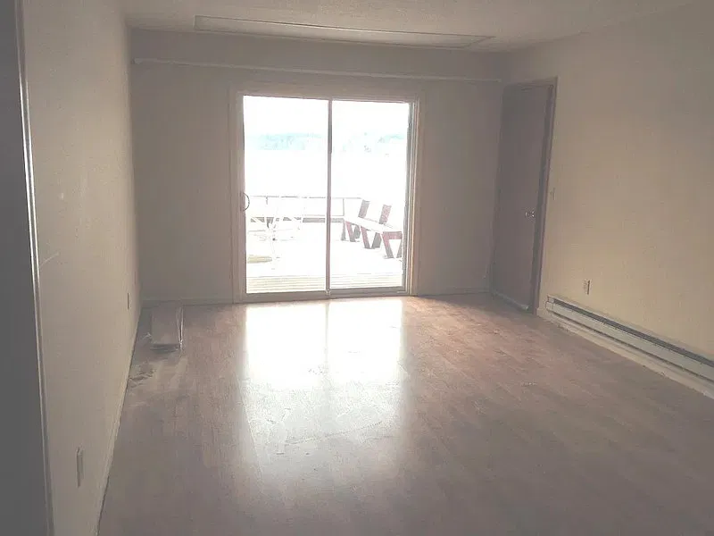 2 bed, 1.0 bath, 816 sqft, $1,253 — Photo 4