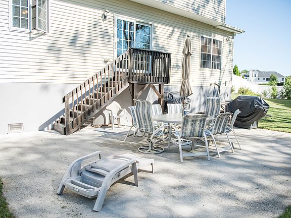 Rear Yard Patio