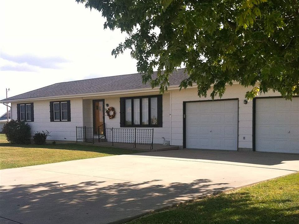 1st image of 123 Tiffany Ln