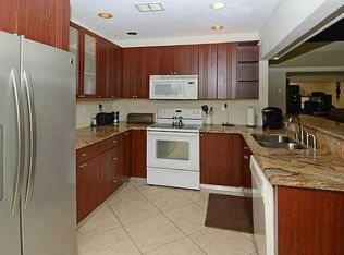 4915 Umbrella Tree Ln, Tamarac, FL 33319