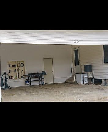 5th image of 1533 Winfred Rd