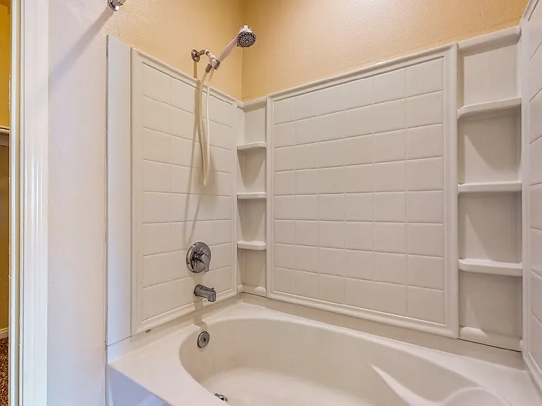 4915 E Russell Rd #145-7 — Photo 21