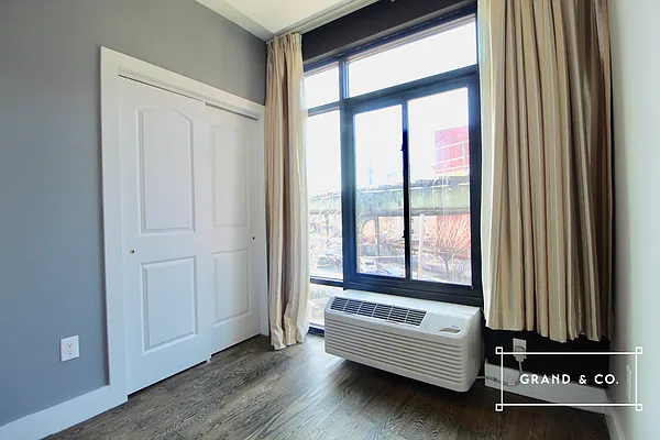 Rented by Grand & Co. | media 17