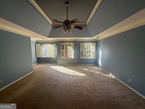 5th image of 4371 Camaron Way