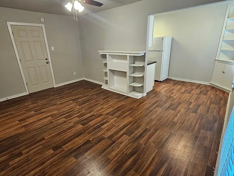 3911 Prescott Ave #6 — Photo 7