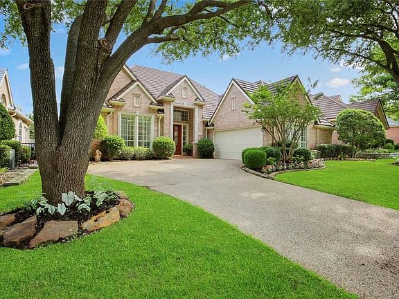2nd image of 3152 Hampshire Ct
