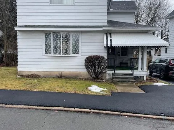 145 Monroe St, Archbald, PA 18403