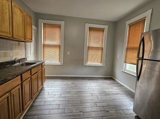 52 Henry St #2R, New Haven, CT 06511