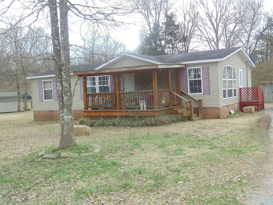 1st image of 106 Whispering Oaks Dr