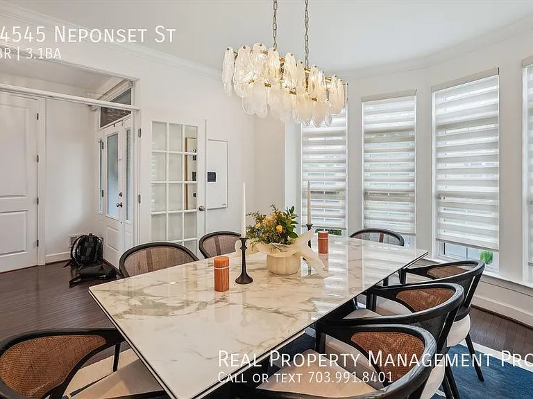 44545 Neponset St — Photo 13