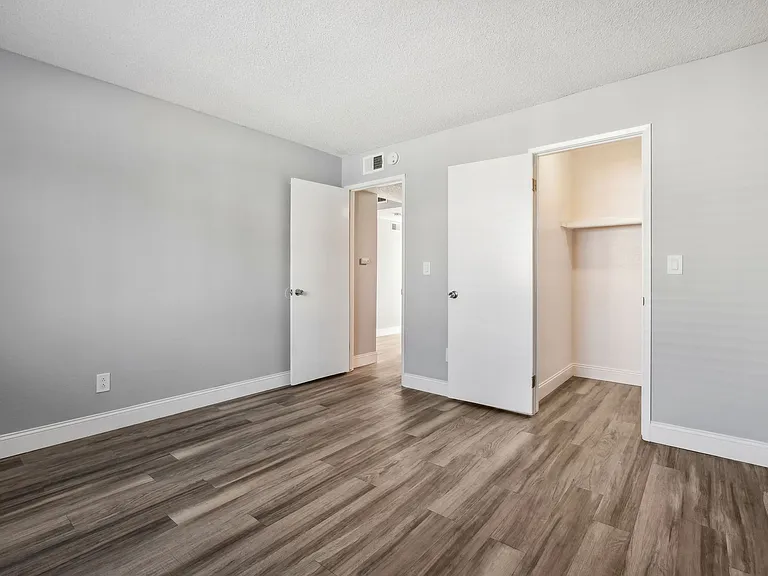 Rosemont Terrace — Photo 10