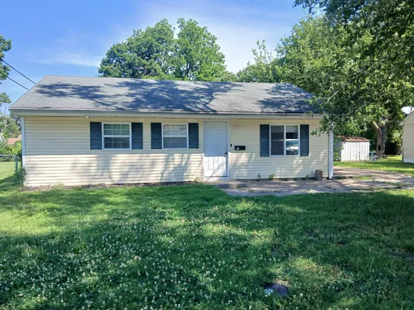 49 Helen Ct, Cahokia, IL 62206