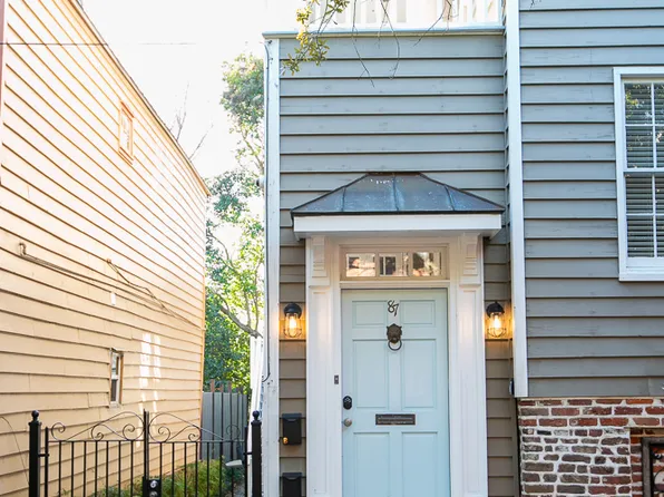 87 America St APT B, Charleston, SC 29403