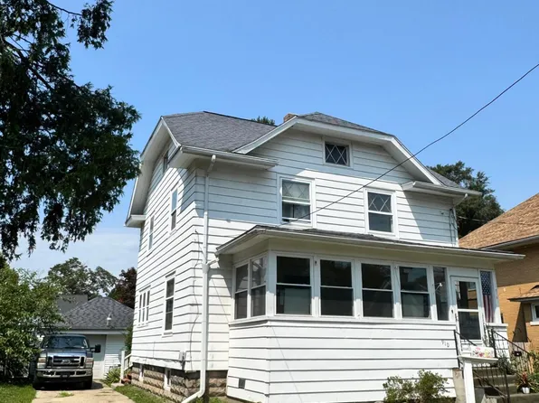 910 3rd St, Jackson, MI 49203