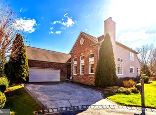 5 Wallis Way, Cinnaminson, NJ 08077