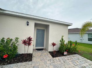 826 Friendship Cir, Labelle, FL 33935