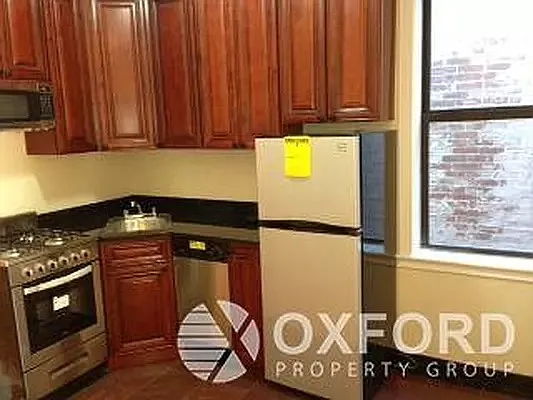 Rented by Oxford Property Group | media 17