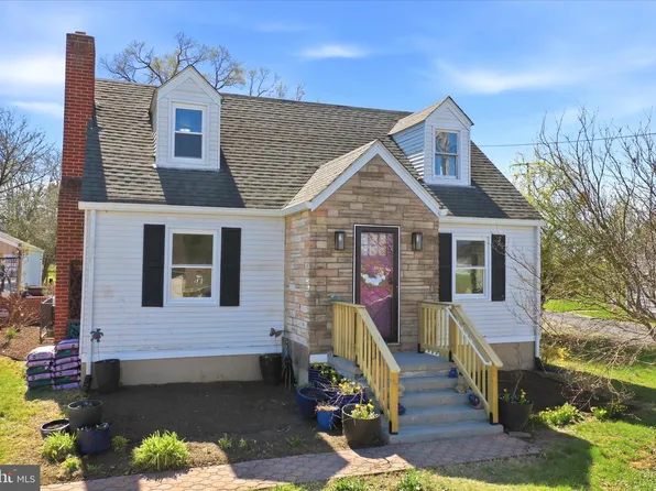 225 Fairground Rd, Woodstock, VA 22664