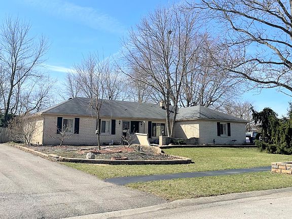 2nd image of 8131 Eaton Ct