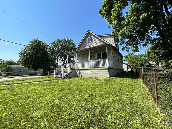 3rd image of 11003 Continental Ave
