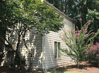 10143 SW Trapper Ter, Beaverton, OR 97008