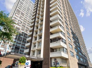 6157 N Sheridan Rd APT 2Q, Chicago, IL 60660