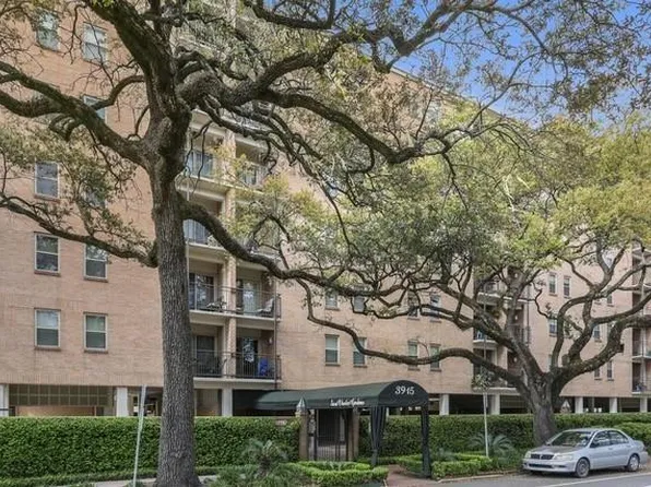 3915 Saint Charles Ave, New Orleans, LA